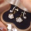 Pendientes de Perla Francesa de Albaricoque Sansheng Moda Elegante Versátil Hoja de Ginkgo Hebilla para la Oreja Lujo Ligero Accesorios para la Oreja de Alta Gama