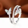 Anillo Rongxing de Mariposa Entrelazada de Doble Capa con Pedrería Forma de Mariposa Vibrante Estilo Delgado Joyería Versátil para Mujeres