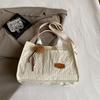 Moda Novo estilo coreano nicho luz luxo veludo cotelê bolsa de ombro casual simples para todos os jogos de alto valor Crossbody Tote Bag