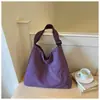 Bolso de mujer grande, simple y casual, nuevo bolso tote de nailon estilo coreano, venta al por mayor transfronteriza para hombro y axila, moderno