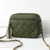 Bolso de Mujer de Guangzhou 2025 Invierno Popular Versátil Bolso de Cadena Transfronterizo Bolso de Mujer Acolchado Flecos Bolso de Hombro Único Cruzado
