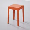 Bancos Nórdicos de Plástico Personalizados para Sala de Estar, Cadeiras de Lazer Empilháveis para Lojas de Chá com Leite, Bancos de Borracha, Bancos Quadrados Grandes, Leves e Dobráveis