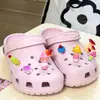 Charms de Sapato Cogumelo Dopamina Acessórios de Resina DIY para Tamancos, Decorações Criativas Fofas 3D, Atacado Transfronteiriço