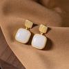 Aretes Cuadrados Reales de Plata Esterlina S925 para Mujer Aretes Geométricos Naturales Sapa Jade Blanco Elegantes Distintivos de Celebridad