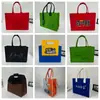 Bolso de mano de fieltro, bolso de mano de gran capacidad, bolso de fieltro con lunares, bolso de mano de regalo, bolso de mano de fieltro sencillo y de moda.
