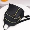 Mochila pequena, moderna e simples para mulheres, mochila casual popular no Instagram, mochila escolar pequena preta versátil para atividades ao ar livre, em promoção.
