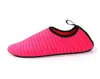 Calcetines de playa para buceo y snorkel para hombres y mujeres, antideslizantes, resistentes a cortes, resistentes al desgaste, adecuados para yoga, fitness, actividades en el suelo y senderismo en ríos, con suelas suaves para una sensación de pie descalzo