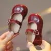 Zapatos de Princesa para Niñas Estilo Nuevo Primavera y Otoño de 1 a 3 Años Zapatos Pequeños de Cuero para Niños Suela Suave para Bebés Zapatos para Niños Pequeños Planos Transpirables
