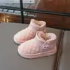 Invierno 2026 Nuevas Botas de Nieve de Dibujos Animados para Niñas Zapatos de Algodón con Terciopelo Engrosado Botas de Algodón para Niños Zapatos Cálidos Botas Cortas Zapatos de Algodón