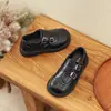 Mocasines Retro Tallados Estilo Británico para Mujer, Nuevo Modelo Primavera 2026, Zapatos de Cuero Planos Versátiles de Suela Blanda Cómodos