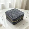 Comercio exterior caja cuadrada portátil para joyería caja de almacenamiento de terciopelo para joyería estilo lujo ligero caja para pendientes pulseras accesorios para el cabello venta al por mayor