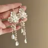 Brincos de franja em madrepérola estilo francês para mulheres, design único com vibe de férias na ilha, brincos elegantes e exagerados