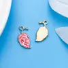 YukuRose Rojo Dibujo Animado Goteo de Aceite Colgante de 30 Piezas Aleación de Zinc Pulsera Hecha a Mano DIY Accesorios para Equipaje