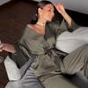 Moda Otoño/Invierno 2026 Conjunto de Pijama para Mujer Holgado de Satén Cómodo de Manga Larga y Pantalón Largo Venta al por Mayor Exclusiva Transfronteriza para el Hogar