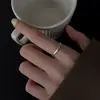 Anillo liso sencillo para mujer, diseño de nicho, simple y versátil, anillo único, accesorio de anillo de cola pequeño y delicado