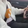 Linda Almohada de Felpa con Forma de Croissant para Cuello de Coche, Soporte Lumbar, Cojín, Accesorios para Coche, Cubierta de Correa para el Hombro, Almohada