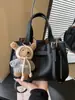 2026 Nova Bolsa Feminina Tendência Casual Versátil Bolsa Saco para o Trabalho Simples de Ombro Único Transversal Bolsa Mãe e Filho