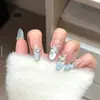 Uñas Portátiles de Alta Gama para Año Nuevo: Rojo Retro Cisne Puntos, Ojo de Gato Francés, Moño, Brillo Deslumbrante, Manicura Hecha a Mano que Realza el Cutis