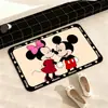 Alfombrilla de suelo de barro de diatomeas Dibujos animados Mickey y Minnie Felpudo para puerta de entrada Alfombrilla absorbente para pies de baño Alfombrilla de suelo para baño Dropshipping