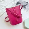 Bolsa Pequena de Couro Macio, Versátil para Uso Diário, Bolsa Compacta Transversal para Celular, Bolsa Saco para Mulheres, Novo Estilo 2026, Bolsa de Mão para Viagem