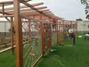 Parque Zona Residencial Jardín de Infancia Tobogán Grande de Madera al Aire Libre Estructura para Trepar Madera de Palisandro Amarillo Viga de Equilibrio de Madera Puente Colgante Túnel