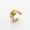 Anillos Transfronterizos Europeos y Americanos con un Toque Exclusivo de Gama Alta, Anillos Huecos Exagerados de Acero Inoxidable Chapado en Oro Estilo Ins, Joyería al por Mayor