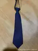 Directo de fábrica en stock corbata negra coreana para niños color sólido banda de goma coreana JK sarga grano fino corbata