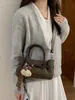 Bolso de Mano de Gamuza Esmerilada Otoño/Invierno 2026 Nicho Piel de Vaca de Primera Capa para Mujer Bolso Tote de Hombro/Axila para Viajes Diarios