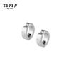 Pendientes de acero inoxidable con forma de círculo para hombre, modernos y llamativos, con hebilla distintiva, de estilo europeo y americano