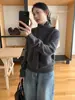 Bufanda Abotonada de Lana 100% Tg Fácil de Llevar Suéter Cálido Tejido Nuevo Estilo Invierno 2025 para Mujer 26037