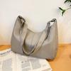 2026 Verão Novo Estilo Estudante Turma Retrô Cor Sólida Moda Casual Bolsa Tote Ombro Transversal Grande Capacidade Bolsa para o Dia a Dia