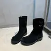 Botas de montar de gamuza retro con punta redonda, hebilla y pierna ancha para mujer, botines versátiles de tacón grueso para invierno, nuevos