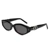 Colección de Gafas de Sol de Metal, Nuevo Estilo de Alta Gama para Mujer, Moda Personalizada Fotografía Callejera, Gafas de Sol Lisas Ojo de Gato Anti-UV para Hombre