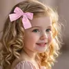 Nuevos y populares accesorios para el cabello de niños, hechos a mano, franela, ángulo plano, lindo, dulce, lazo, color sólido, otoño e invierno, tocado simple
