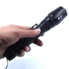 Linterna X7 T6 Mejora L2 Zoom Telescópico Luz Fuerte 3000 Lúmenes Dos Secciones Recargable 10W Enfoque