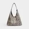 Bolso de mujer de gran capacidad 2026 nuevo bolso de mano de moda con estampado de leopardo, bolso de hombro de alta gama, bolso de estilo retro para chicas a la moda