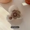 Pinza de Flor Rellena para Mujer Pinza de Tiburón de Invierno Pinza para el Cabello Nuevo 2025 Pinza para el Cabello de Gama Alta Accesorios para el Cabello en la Parte Posterior de la Cabeza