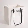 Bolsa Tote Série Flores Dia da Mulher Estilo Pintura a Óleo Sacola para Vitrine Papel Cartão Branco Floricultura Sacola para Embalagem de Presente de Flor