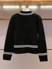 [En Stock] Moda Femenina de Alta Gama Personalizable de Shenzhen Nanyou, Estilo Otoño, Elegante Cárdigan de Punto Rayado Color-Blocking para Mujer