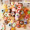Lindos accesorios de resina para mini pasteles realistas, materiales de decoración DIY con pegamento de crema, juguetes de comida en miniatura, decoraciones mixtas de postres