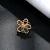 Conjunto Europeu e Americano Transfronteiriço Retrô Metal Oco Flor Colar Pulseira Brincos Anel Joias Femininas da Moda