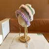 Gorro de Punto de Piel de Conejo para Mujer Rayas de Contraste Dopamina Estilo Étnico de Viaje Gorro de Pescador Cálido de Invierno y Versátil Gorro de Cubo Tendencia