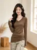 Camiseta feminina de manga longa com ombros caídos e decote V, nova para primavera e outono, modelagem justa, que valoriza a silhueta, top estilo hot girl, peça básica