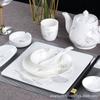 Suprimentos de Louça de Hotel Atacado Pratos e Pratos Lótus Branco Conjunto Restaurante Tigelas de Cerâmica, Hashis e Conjunto de Louça em Pó
