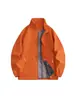 Jaqueta leve para uso externo com gola alta, jaqueta esportiva para caminhada feita sob medida para primavera e outono, corta-vento de camada única com estampa de logotipo
