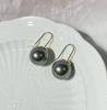 Elegantes pendientes de perlas 2023, nuevos pendientes de diseño de nicho femenino de moda, joyería de lujo ligera y elegante de alta calidad.