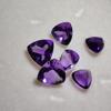 Pendientes colgantes de cabujón de gema de amatista cruda natural sudafricana con piedras de incrustación redondas y triangulares
