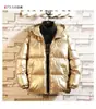 Nueva Chaqueta de Algodón de Invierno para Hombre, Marca de Moda, Abrigo de Algodón Engrosado y Forrado de Felpa, Moderna 2025 Talla Grande Corto Brillante Grueso Ropa de Abrigo