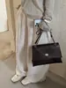 Bolsa de Axila Retrô Estilo Coreano para Mulheres 2026 Nova Outono e Inverno Luxo Leve Nicho Alta Qualidade Bolsa de Ombro Transversal para Mulheres