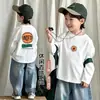 Camiseta de manga larga 100% algodón para niños, cuello redondo, corte holgado, camiseta básica elegante, estilo nuevo, versátil para primavera y otoño, camiseta de cuello redondo